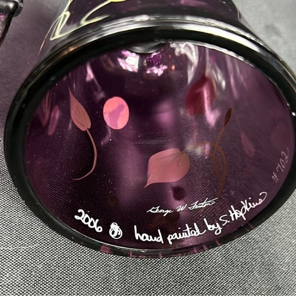 FENTON ART GLASS VISION ON AUBERGINE AMETHYST FAIRY LIGHT LAMP Signed - Picture 5 of 6